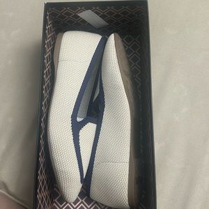 BIRDIES The Blackbird In Eggshell